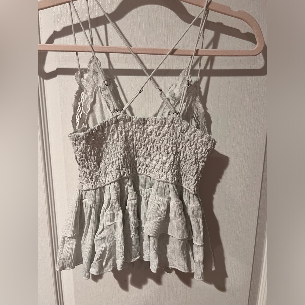 Free people white lace type cutout tank top with layered design sz XS. - Picture 2 of 6
